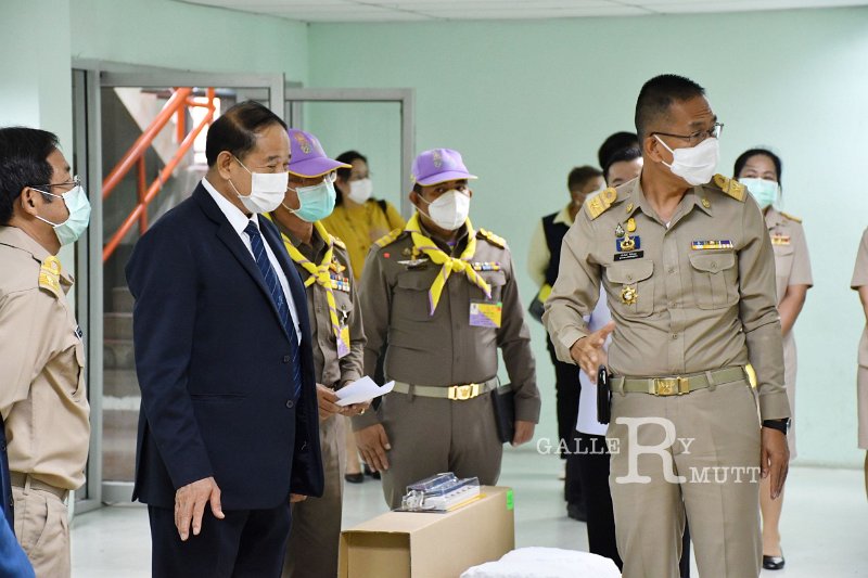 20210426-Governor inspects field hospitals-030.JPG